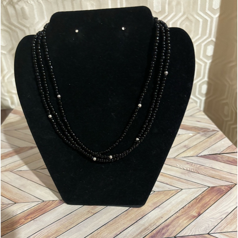 Silpada triple strand black glass necklace N1500